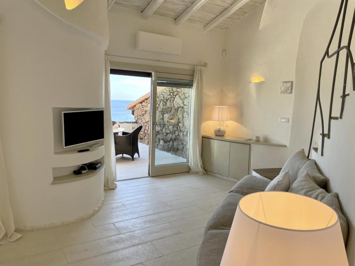 San Teodoro Punta Est Fantastico Trilocale Vista Mare Apartment Capo Coda Cavallo Bagian luar foto
